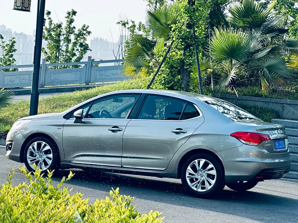 Citroen C4L 2014 — фото 5