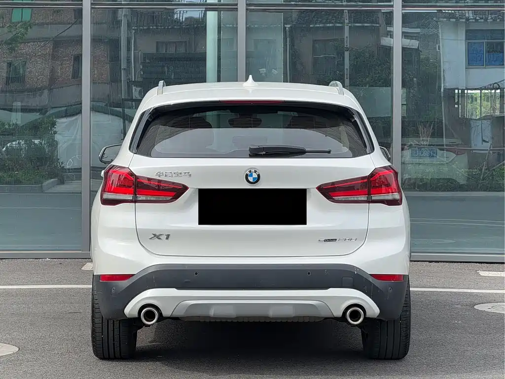 BMW X1 2019 — фото 7