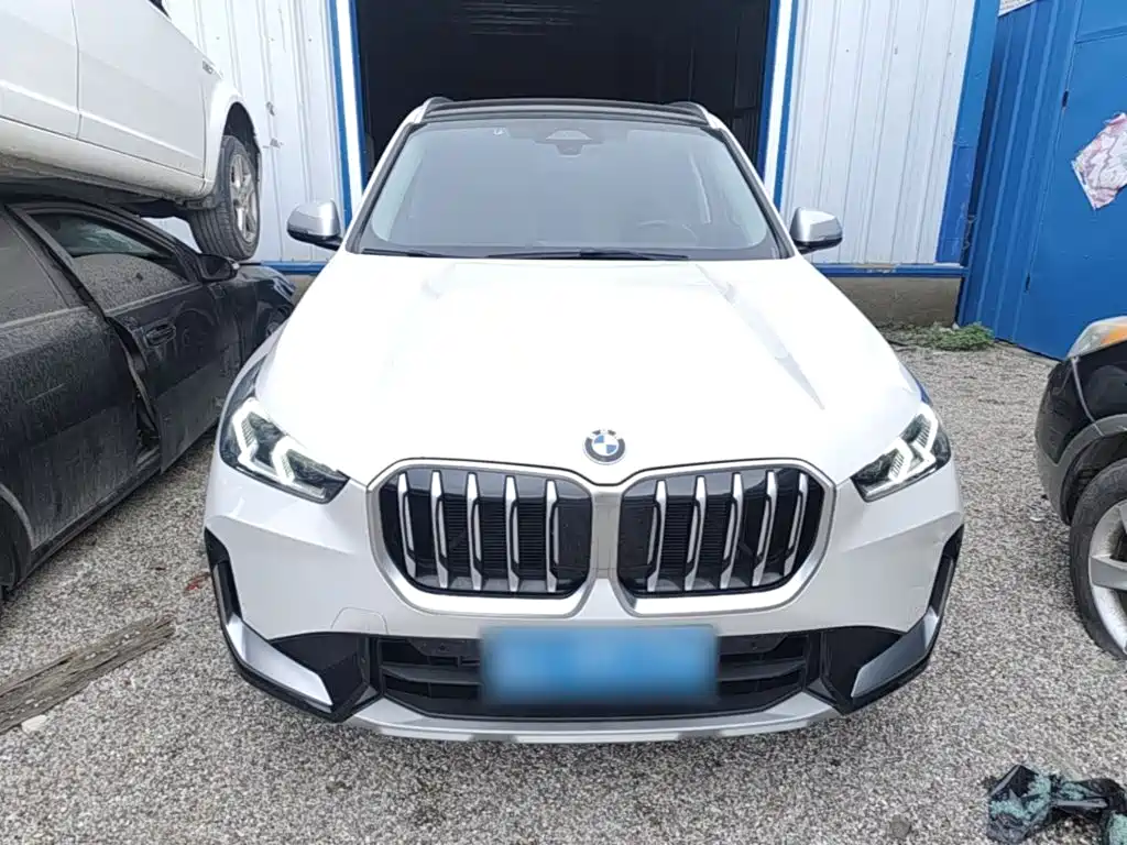 BMW X1 2023 — фото 3