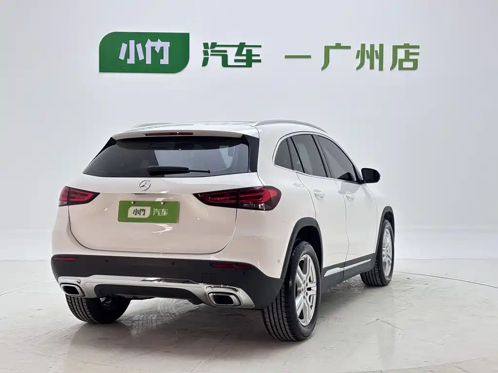 Mercedes-Benz GLA 2021