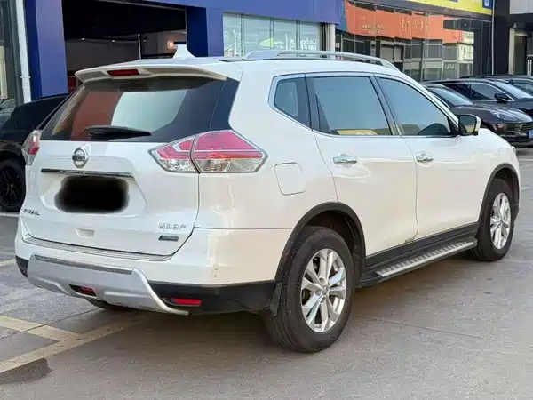 Nissan X-Trail 2016