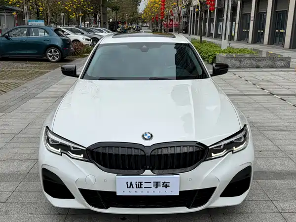 BMW 3 Series 2021