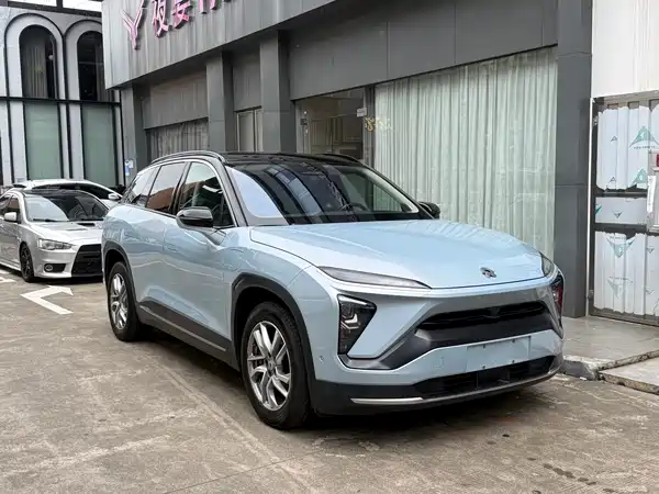 NIO ES6 2021