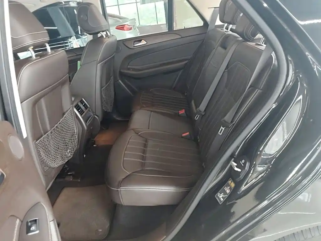 Mercedes-Benz GLE 2016 — фото 17
