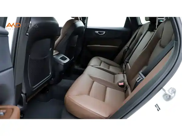 Volvo XC60 2024