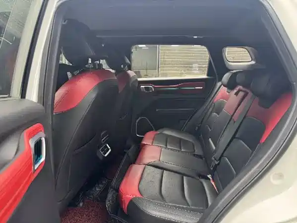 Geely ICON 2021