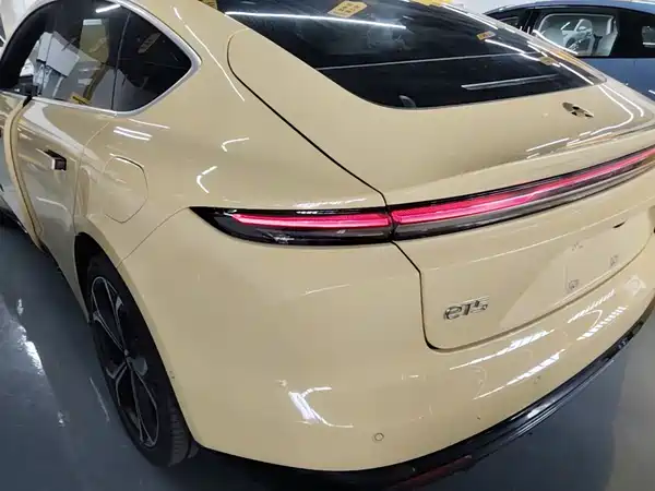NIO ET5 2025