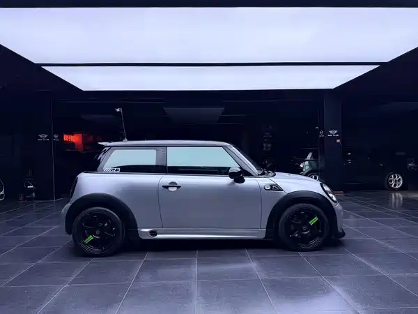 MINI 2014