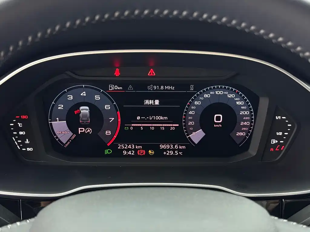 Audi Q3 2023 — фото 18
