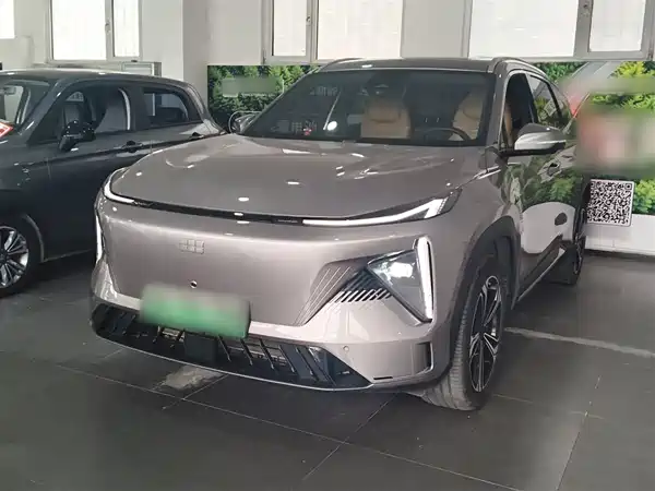 Geely Galaxy L7 2023