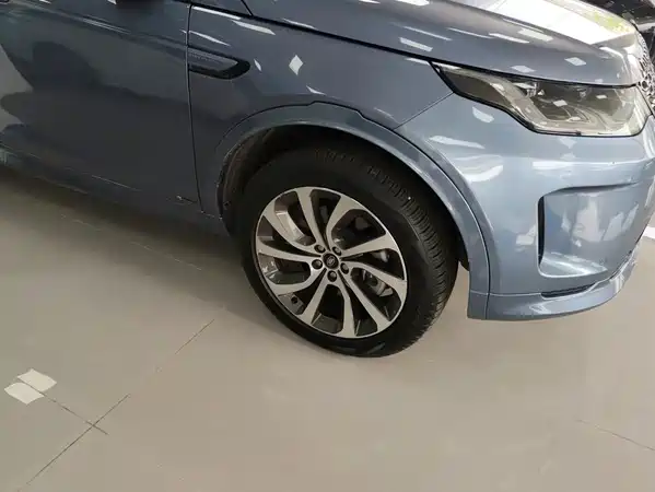 Land Rover Discovery Sport 2021
