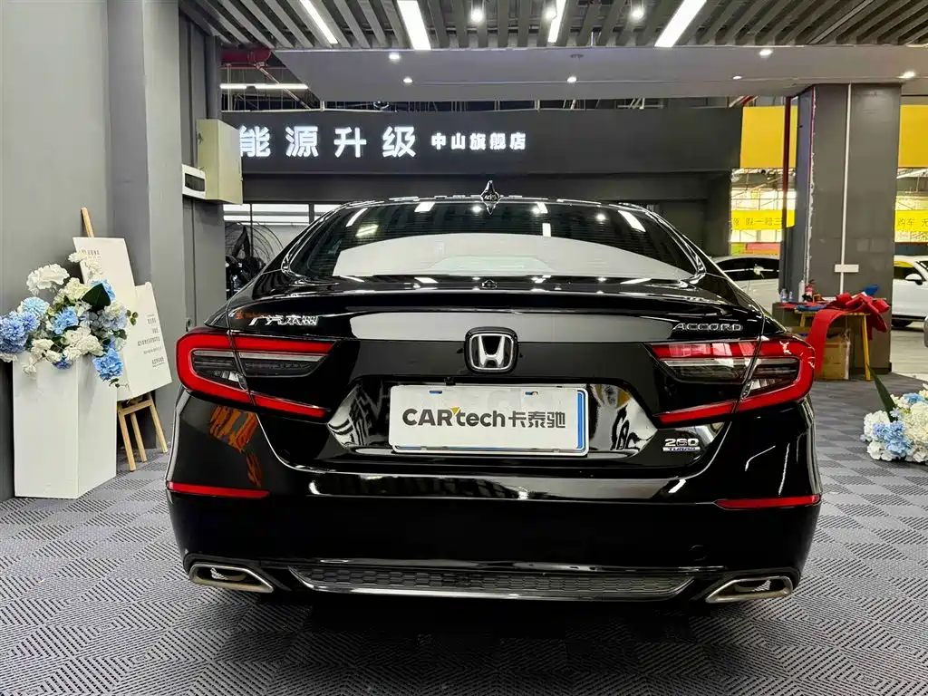 Honda Accord 2023 — фото 3