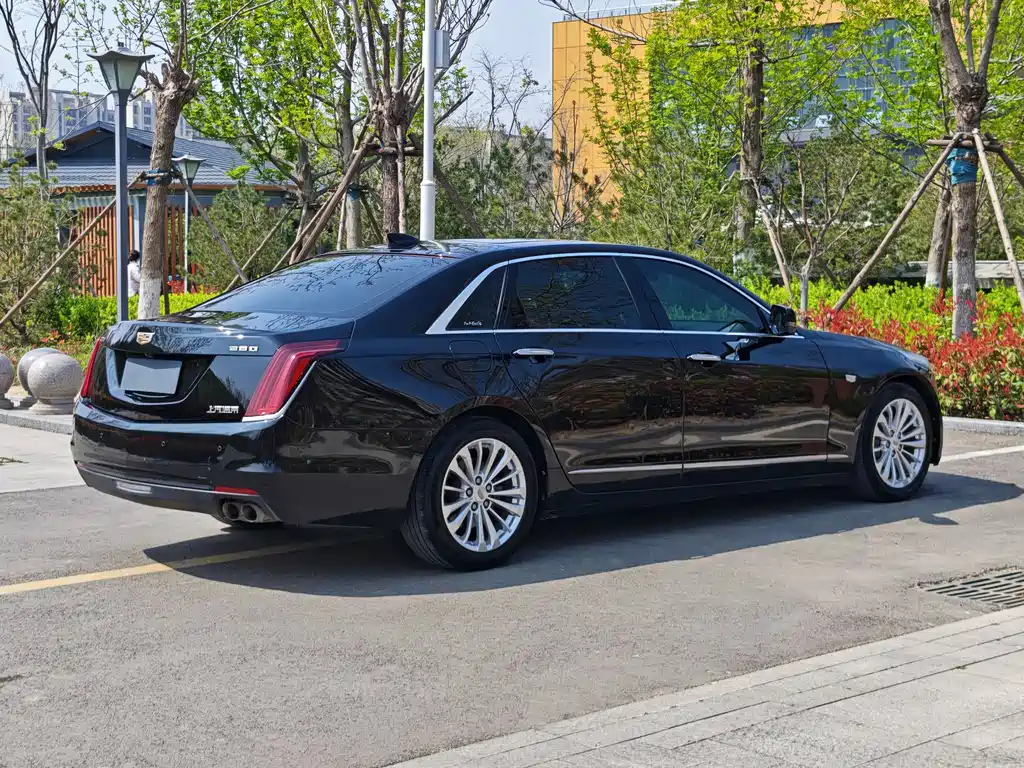 Cadillac CT6 2018 — фото 9