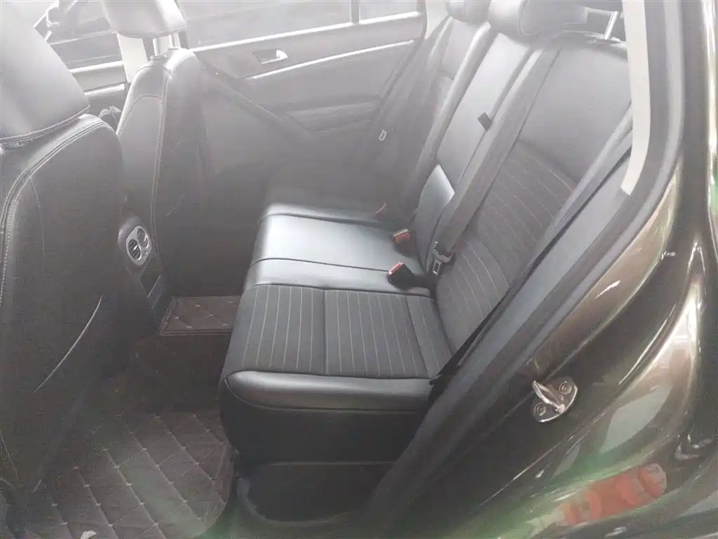 Volkswagen Tiguan 2017 — фото 17