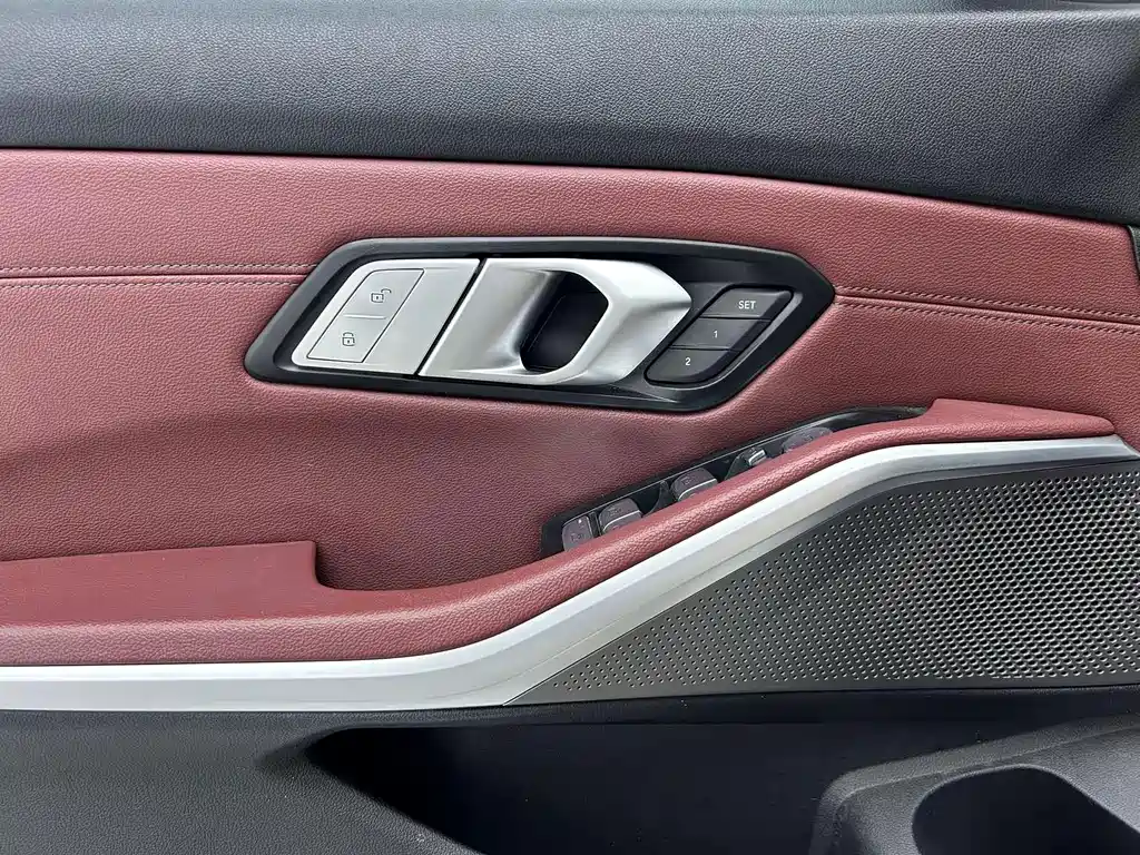 BMW 3 Series 2022 — фото 15