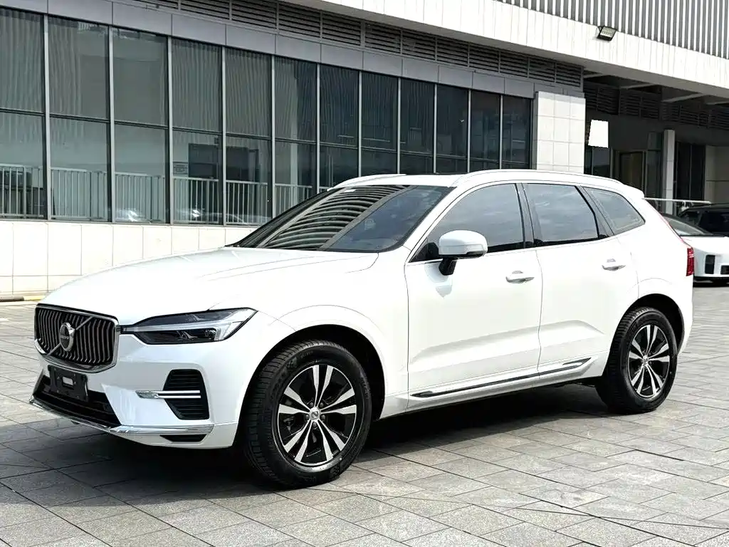 Volvo XC60 2023