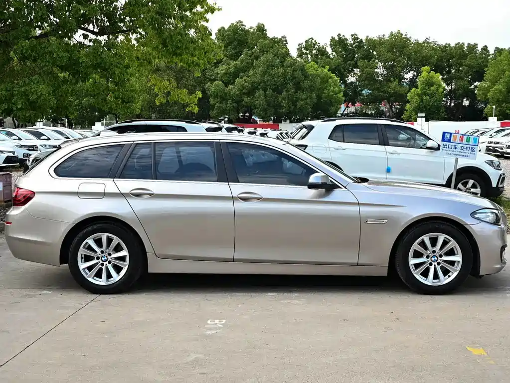 BMW 5 Series 2017