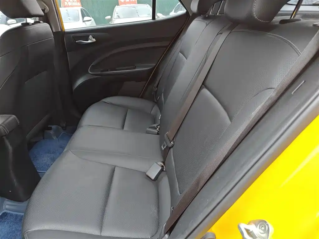 Kia KX1 2022 — фото 17