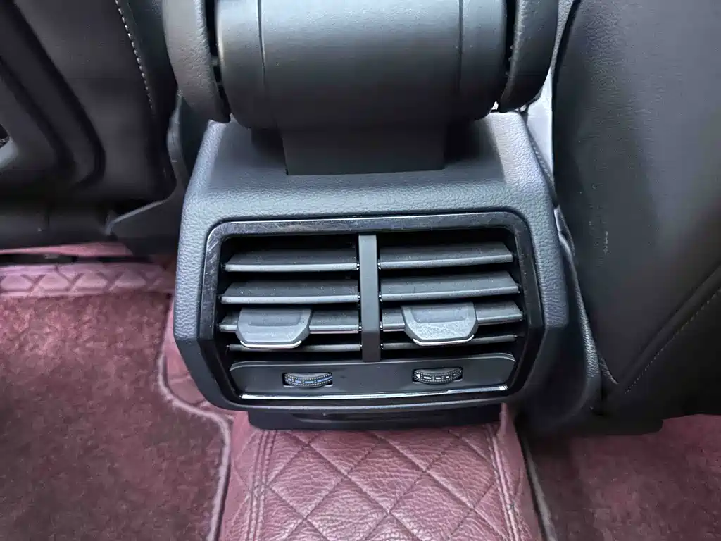 Audi Q3 2022 — фото 19
