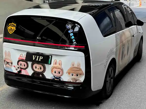 Li Auto MEGA 2024
