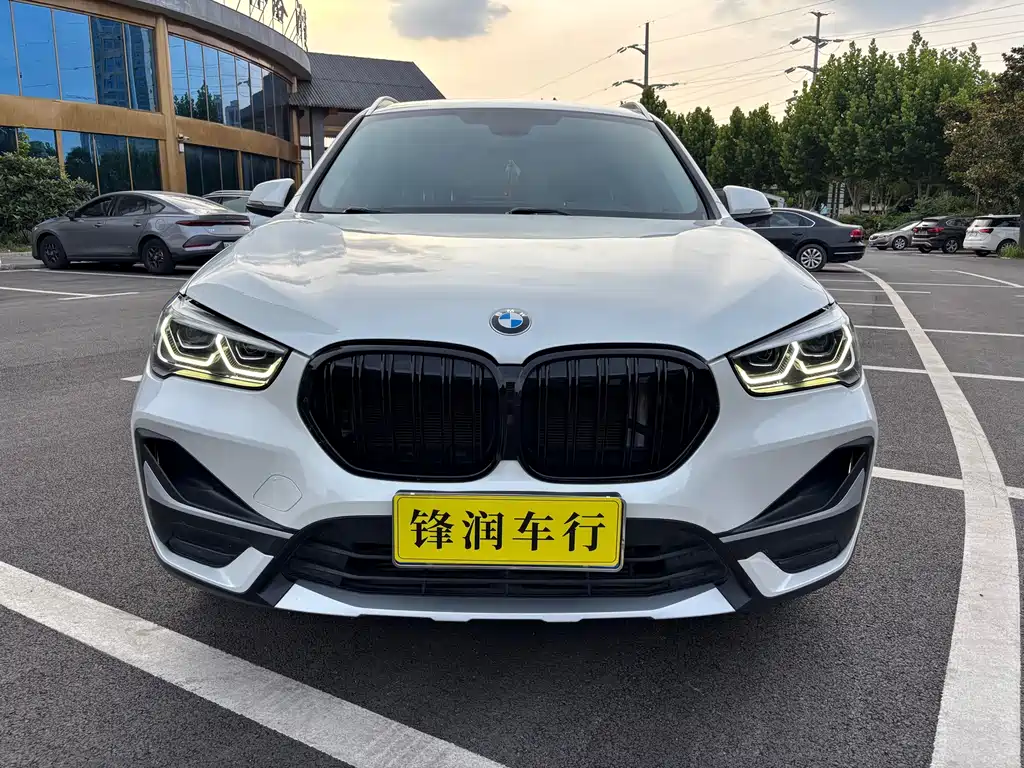 BMW X1 2020 — фото 2