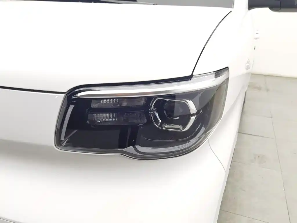 Wuling Zhiguang New Energy 2025