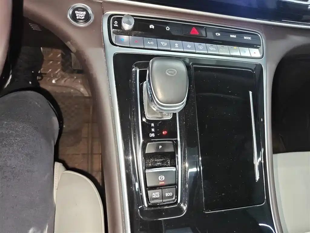 GAC Motor Trumpchi M8 2021 — фото 14