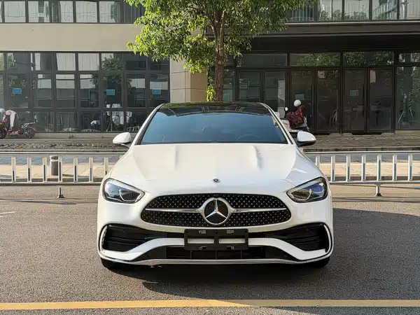 Mercedes-Benz C-Class 2023
