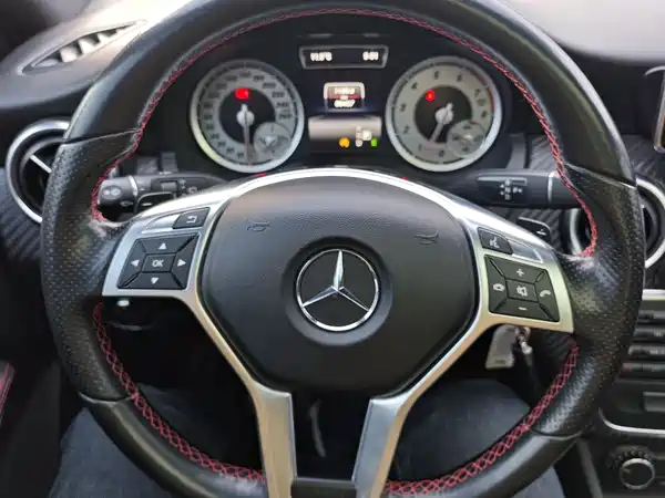 Mercedes-Benz A-Class 2015