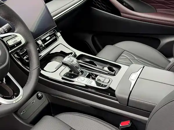 GAC Trumpchi M8 2024