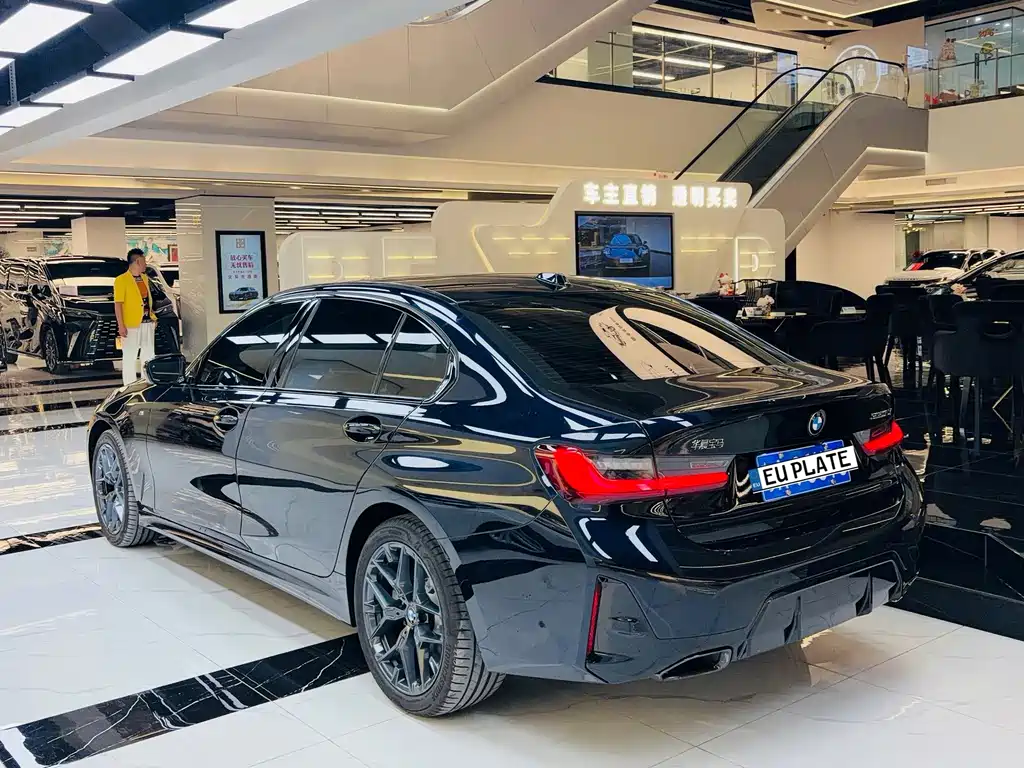 BMW 3 Series 2025