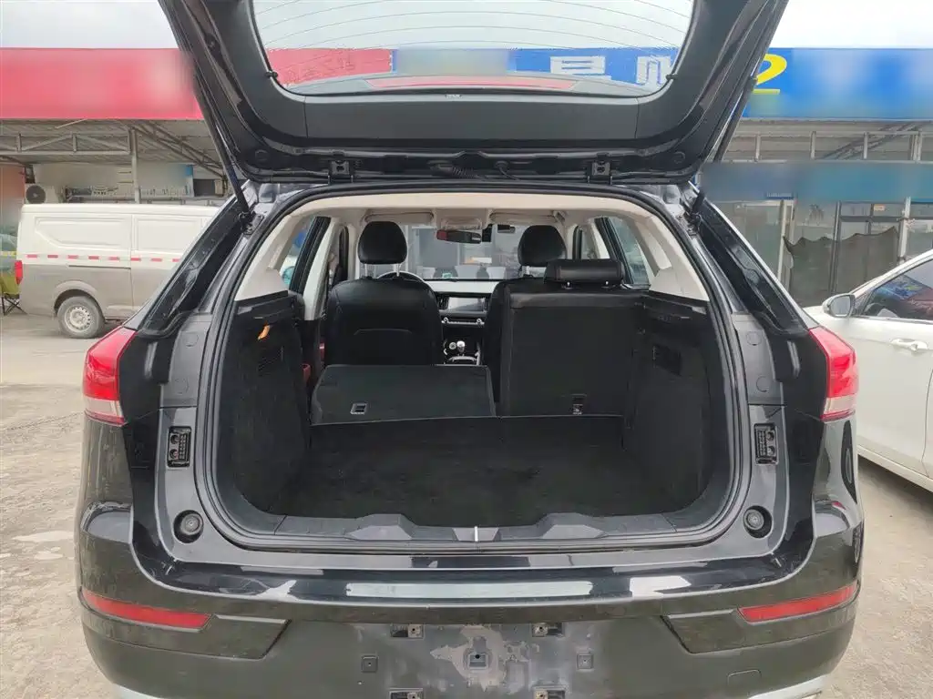 Haval H2s 2017 — фото 19