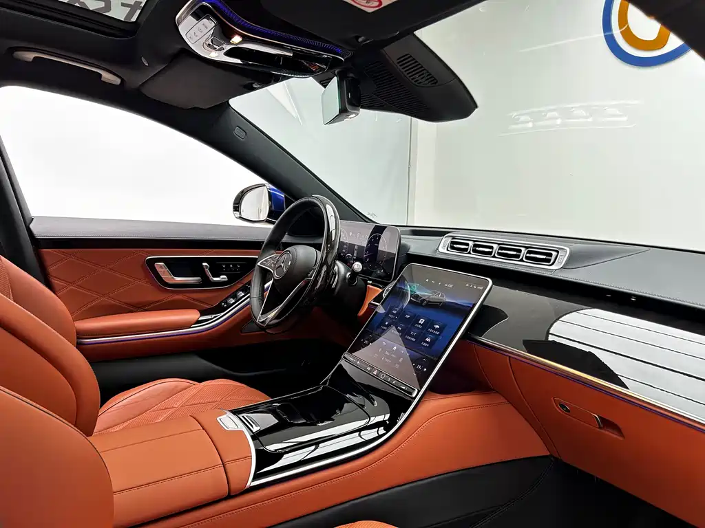Mercedes-Benz Maybach S-Class 2023 — фото 17