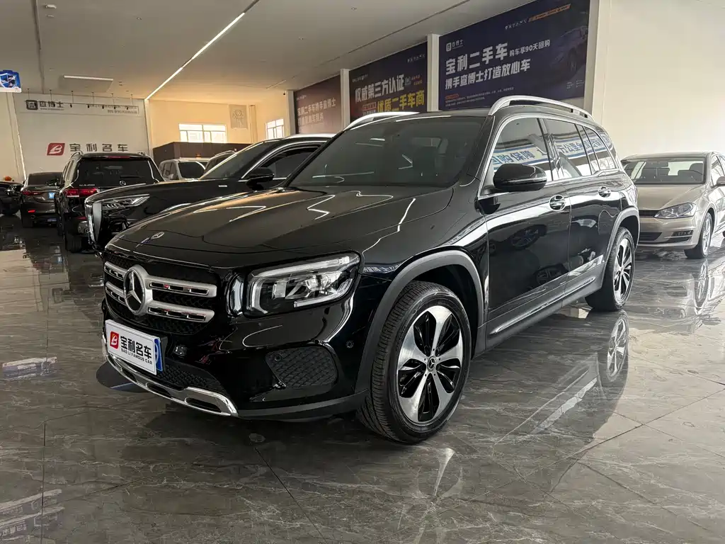 Mercedes-Benz GLB 2022