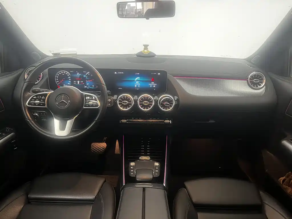 Mercedes-Benz GLA 2021 — фото 11