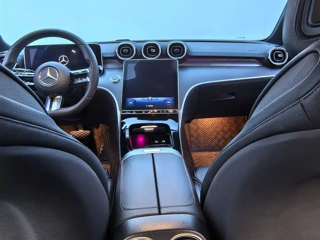 Mercedes-Benz C-Class 2022 — фото 6