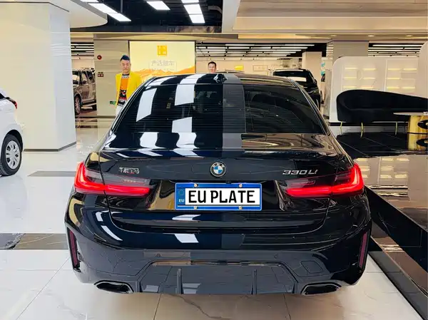 BMW 3 Series 2025