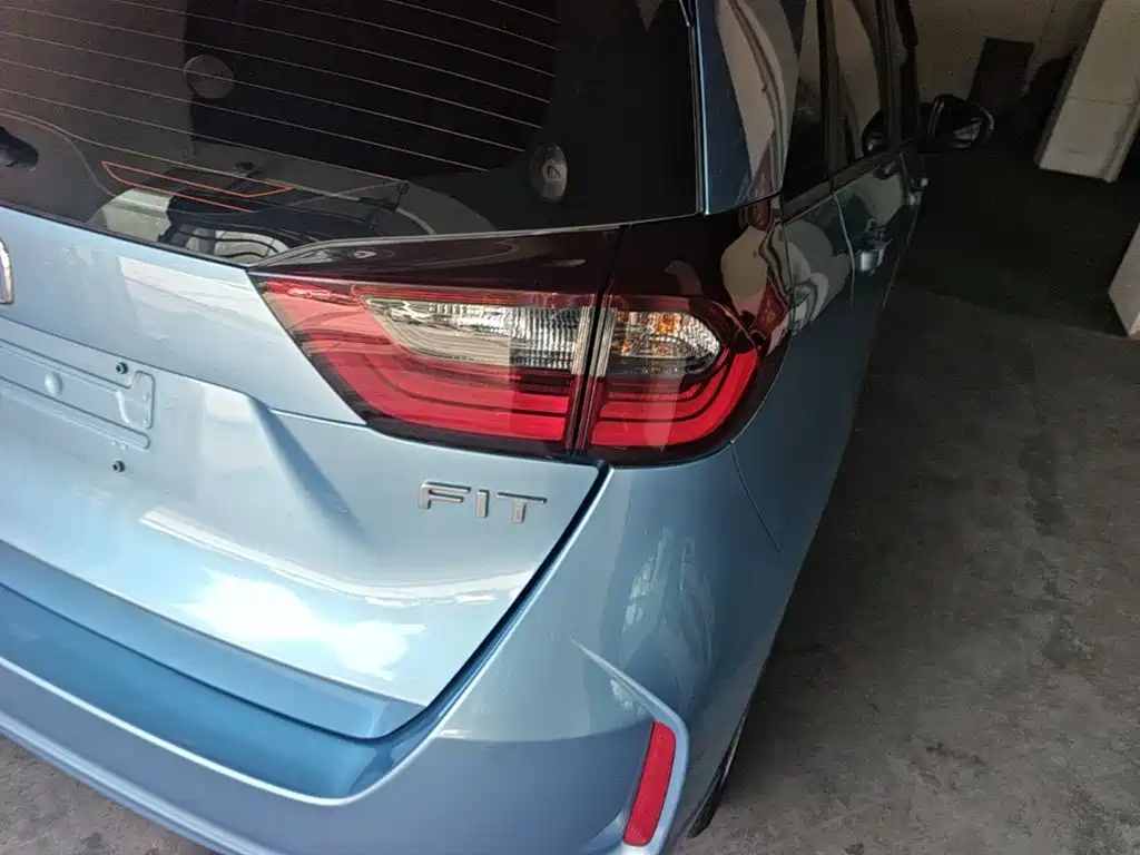 Honda Fit 2023 — фото 8