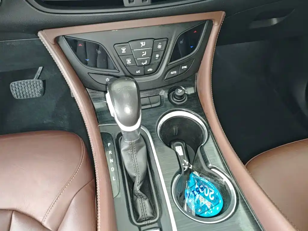 Buick Envision Plus 2019 — фото 14