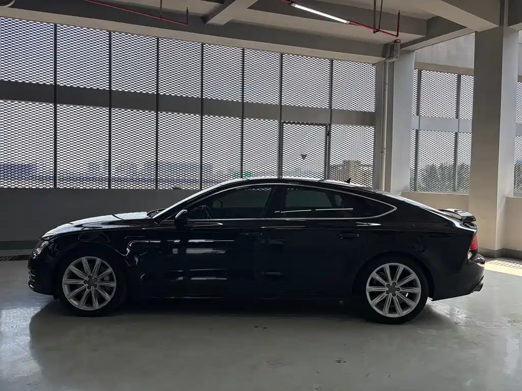 Audi A7 2015 — фото 14