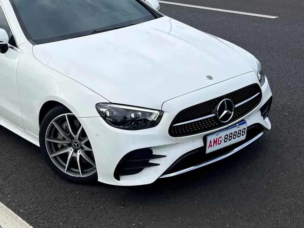Mercedes-Benz E-Class 2021