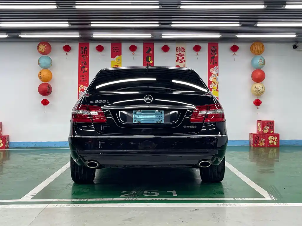 Mercedes-Benz E-Class 2012