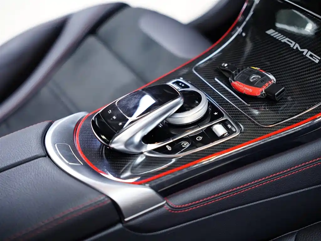 Mercedes-Benz GLC AMG 2019 — фото 41