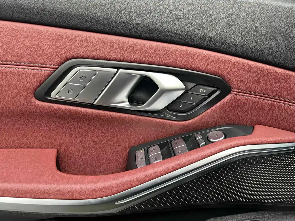 BMW 3 Series 2022 — фото 12