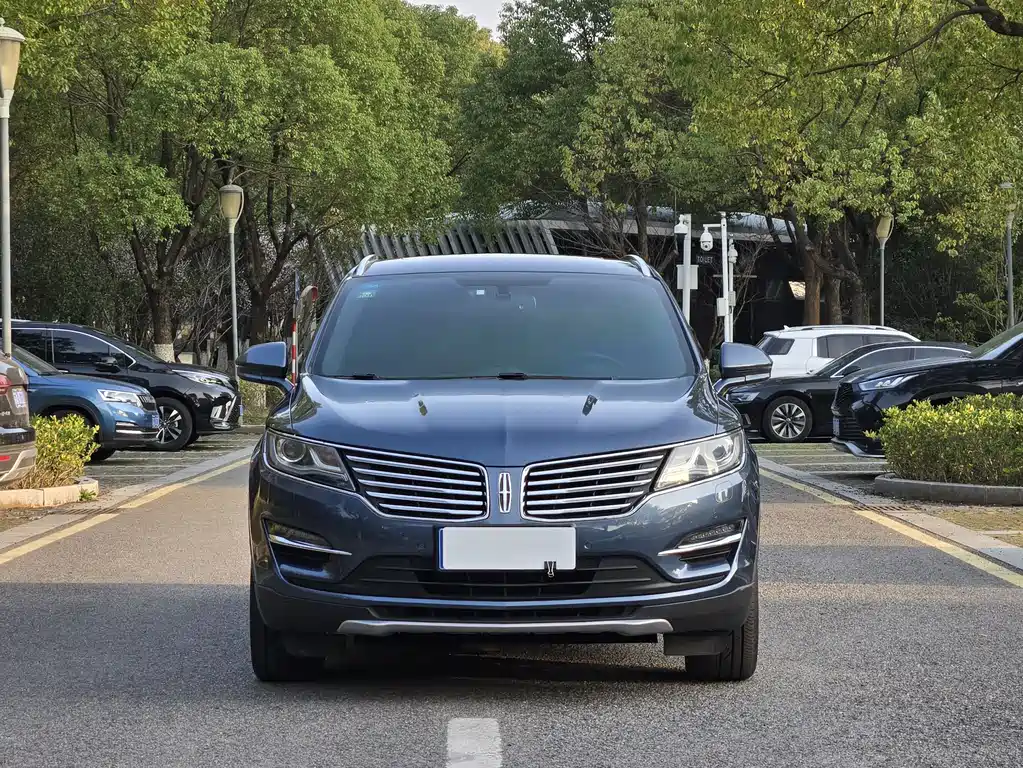Lincoln MKC 2019 — фото 2