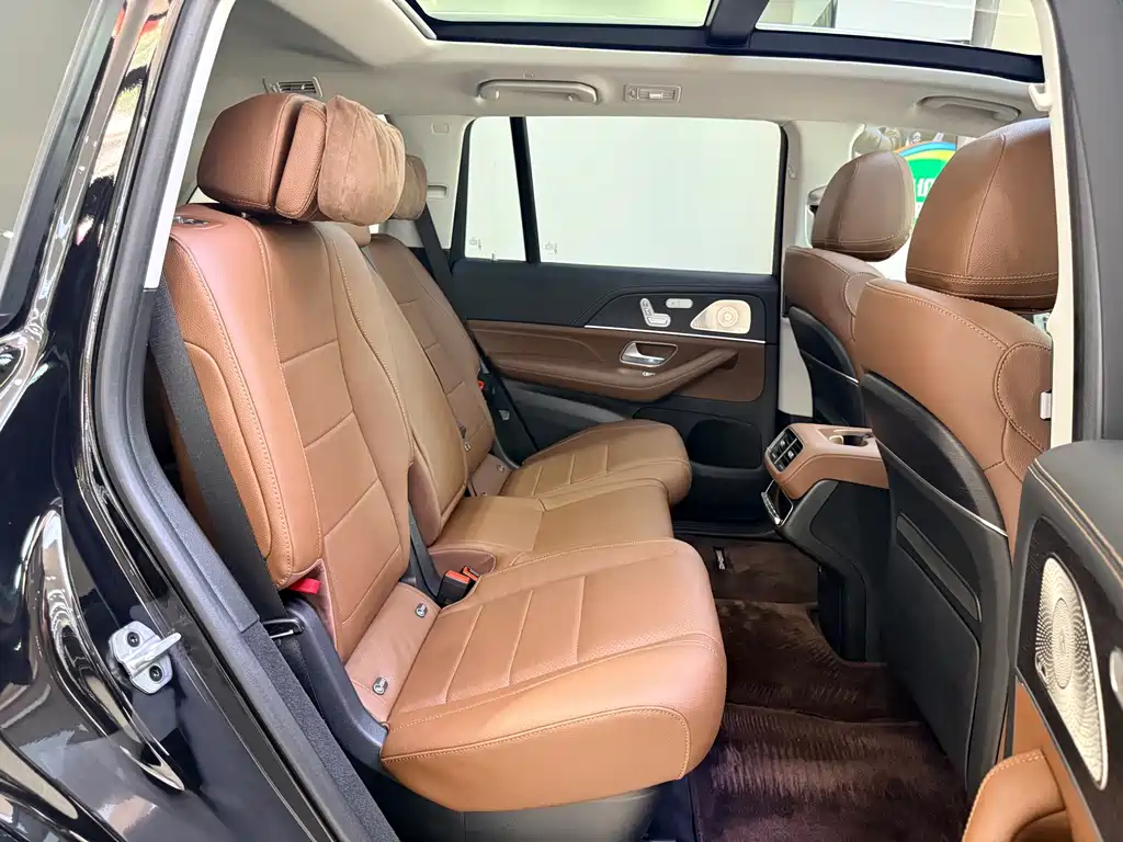 Mercedes-Benz GLS 2025 — фото 12