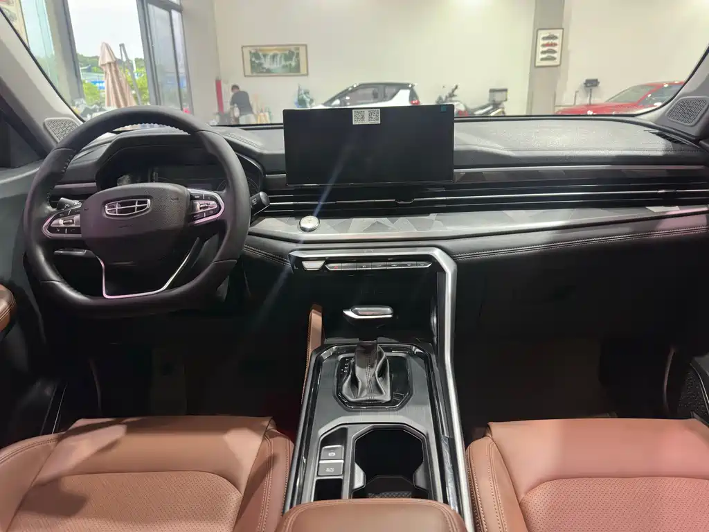 Geely Vision X6 2022 — фото 14