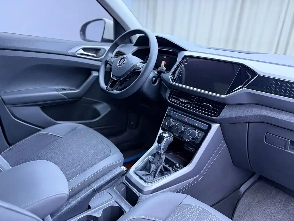 Volkswagen T-Cross 2021