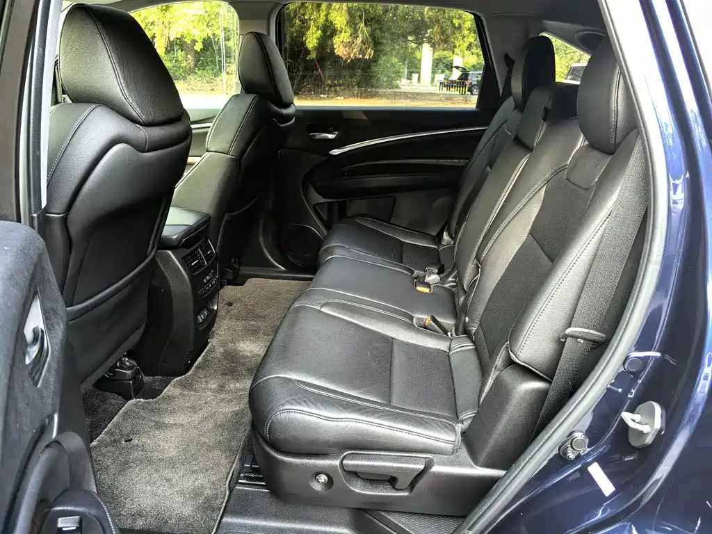 Acura MDX 2017 — фото 17