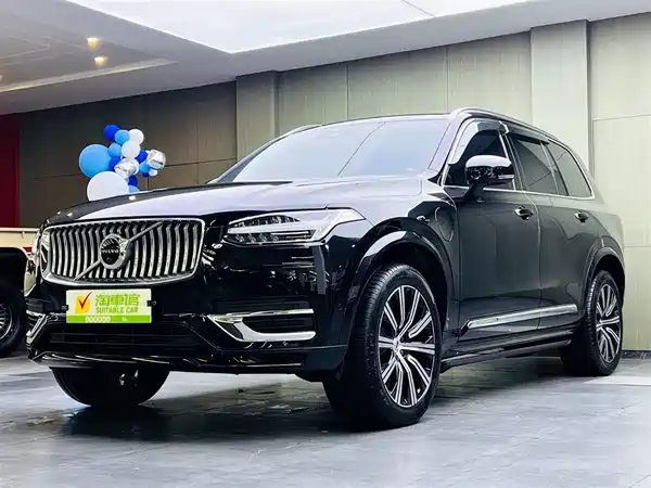 Volvo XC90 Plug-In Hybrid 2022